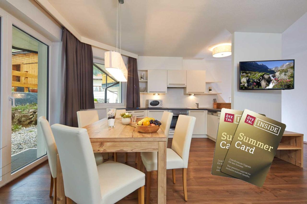 Alpendiamond Ski In & Bike Out Apartments Top 200, 400 & Penthouse 600 Solden Room photo